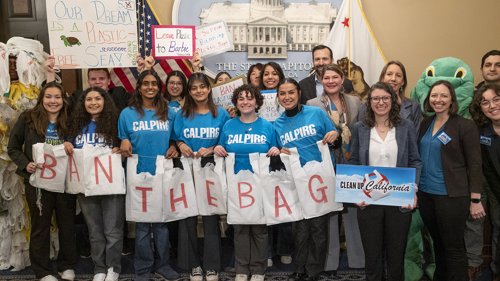 CALPIRG staff, students and coalition partners showed support for legislation that would improve upon an existing law that we helped pass back in 2014 that intended to ban plastic bags in grocery stores.